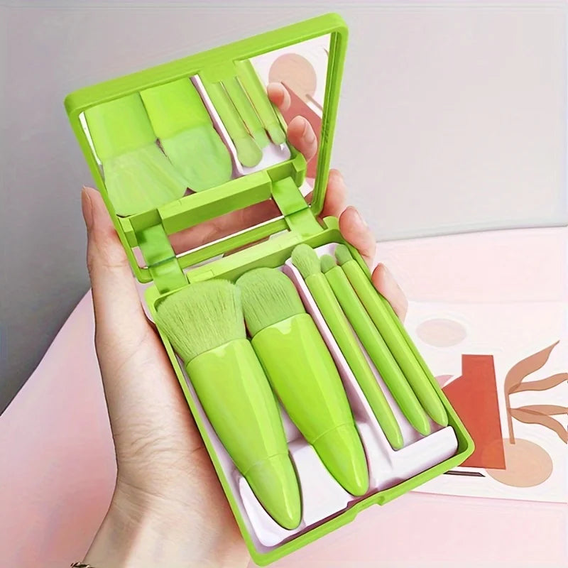 Kit com 5 Pincéis de Maquiagem Dobráveis com Espelho – Portátil para Bolsa e Viagem